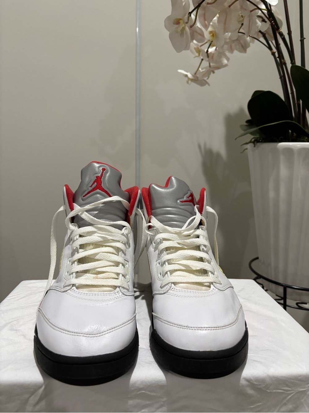 Air Jordan 5 Retro “Fire Red / Silver Tongue” (2020)